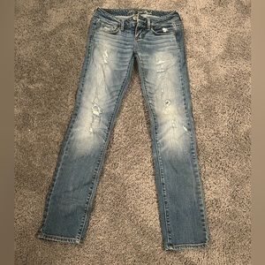 American Eagle Ripped Jeans Skinny Size 4 Women’s